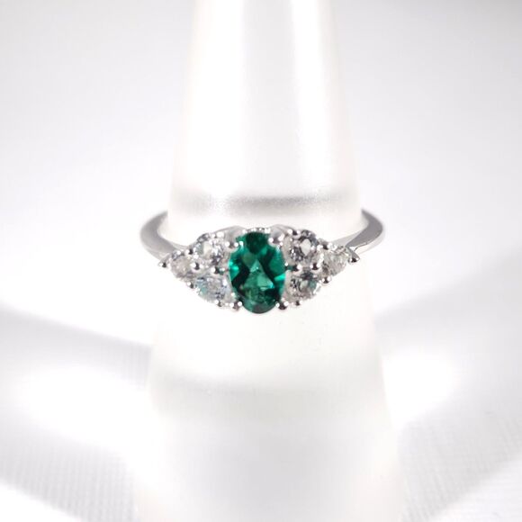 Emerald and White Topaz Ring Sterling Silver Size 6 - Picture 2 of 9